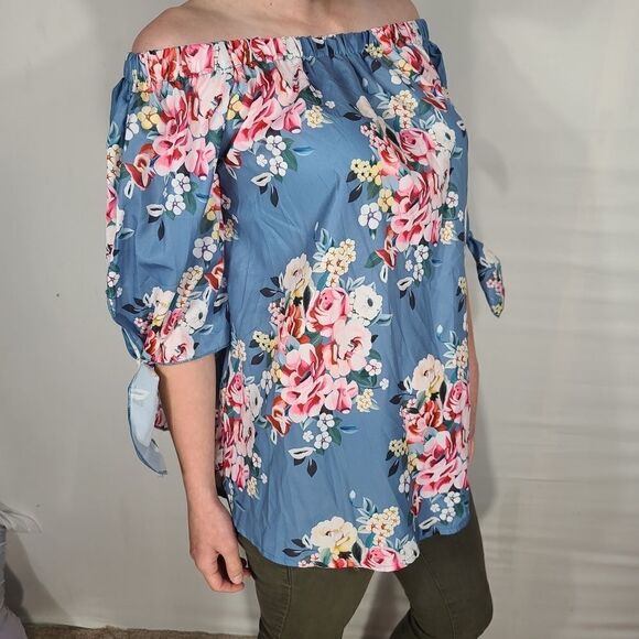 AlvaQ Off The Shoulder Blue Floral Top - Picture 5 of 8